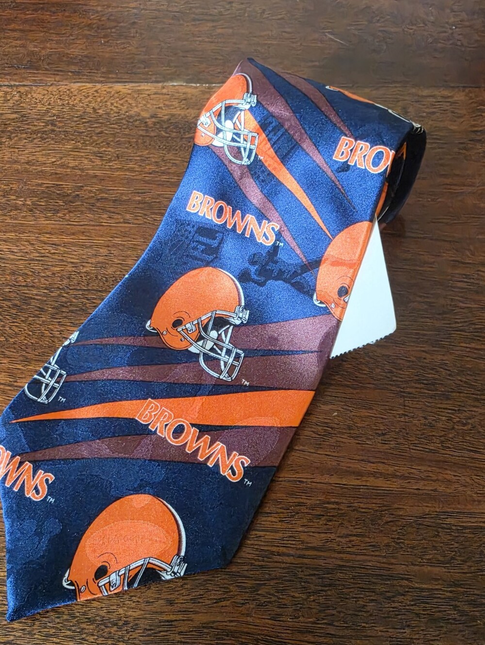 Team NFL Cleveland Browns Vintage Football Tie NWT